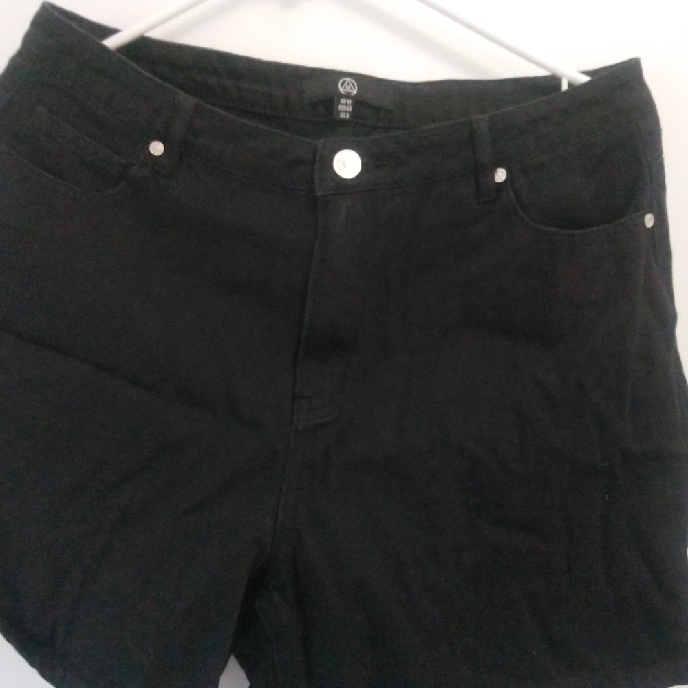 Missguided black denim shorts